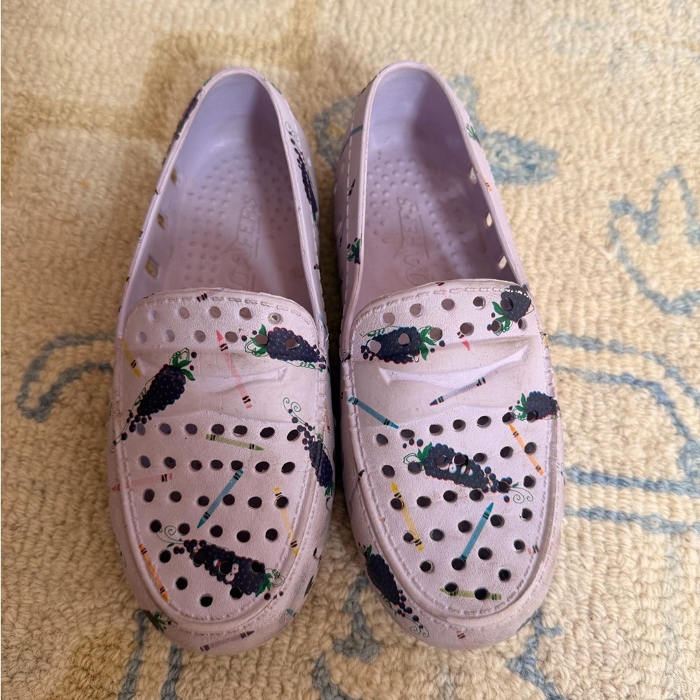 Floafers Prodigy Driver Crayola Purple Size C13 13 Crayon print - Picture 2 of 7